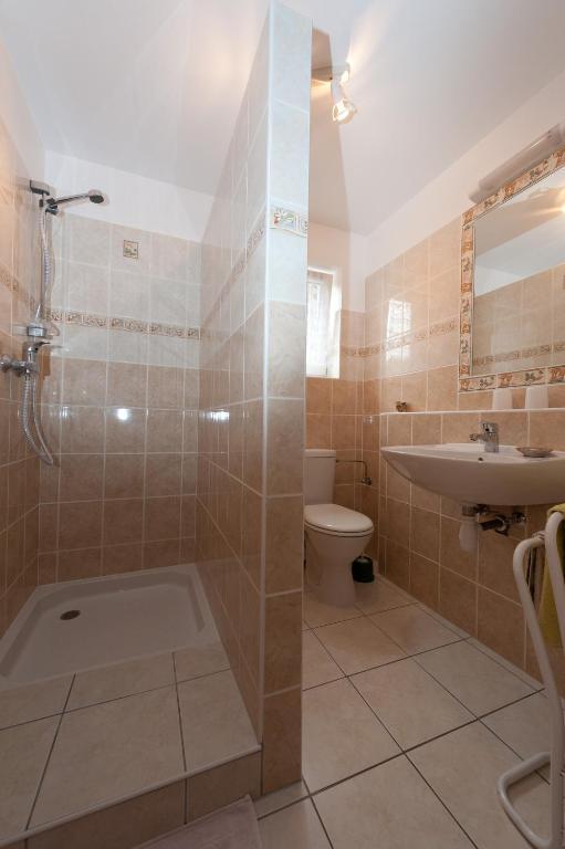 Chambres D'Hotes Gilles Schneider Husseren-les-Chateaux Luaran gambar